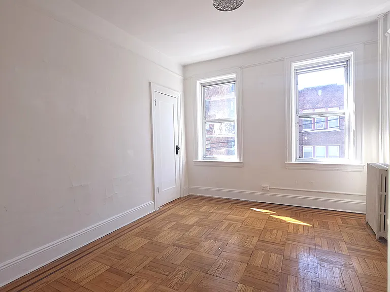 12 66th St #B2 — Photo 15