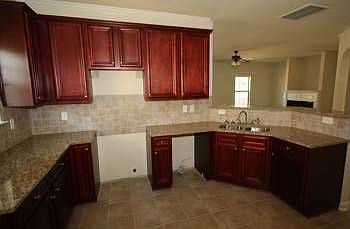 5th image of 7629 Garnet Dr