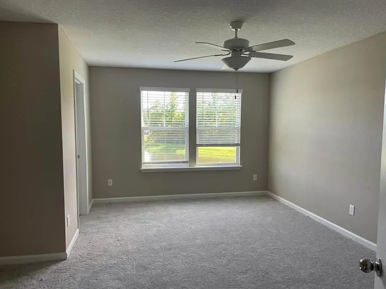 163 Appleton Ct — Photo 5
