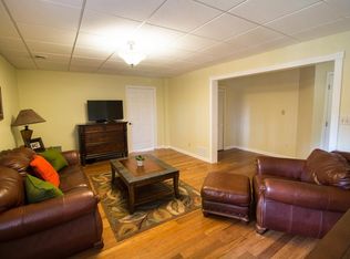 5960 Rives Dr, Alpharetta, GA 30004