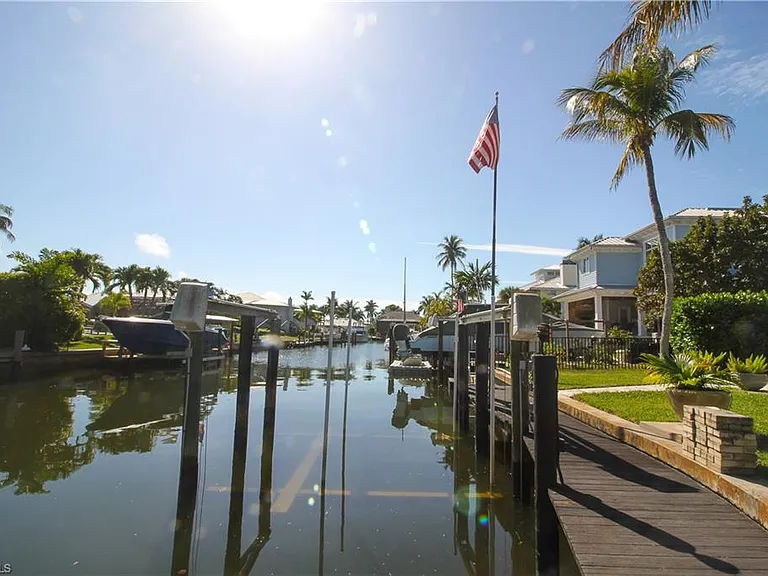 1645 Mullet Ct — Photo 8