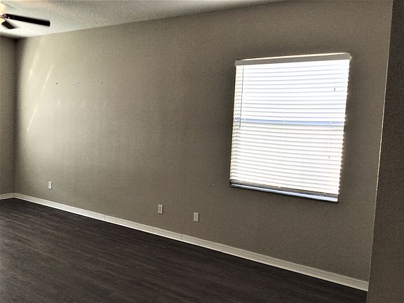 4th image of 33824 Terragona Dr