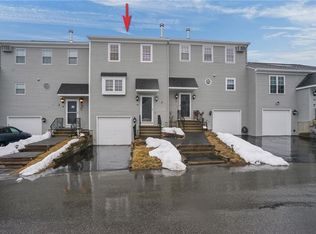 Greenwich Estates, West Warwick, RI 02893