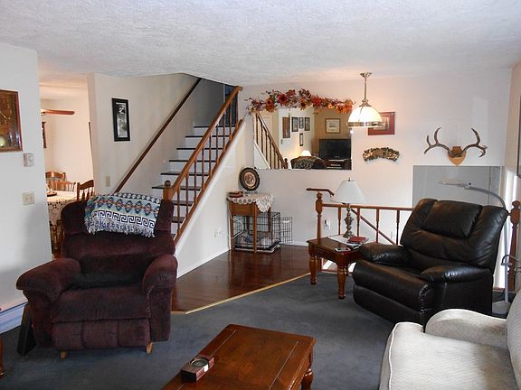 5th image of 2229 Dickson Cir E
