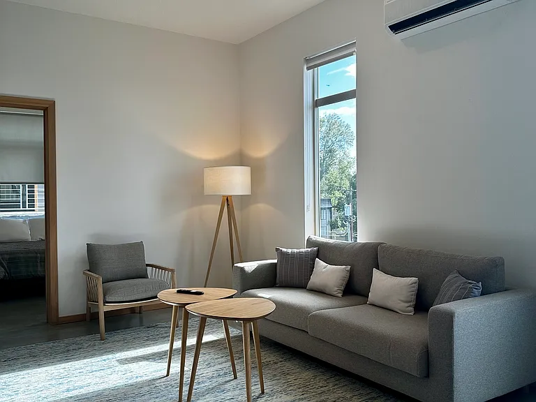 605 S Adams St #201 — Photo 3