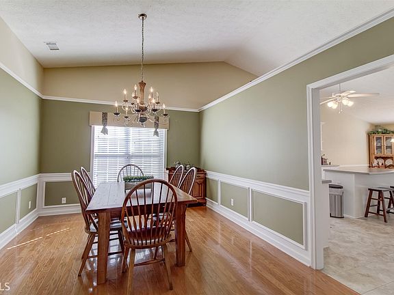 5th image of 1360 Creek Pointe Cir
