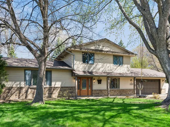 3970 Yorktown Ln N, Plymouth, MN 55441