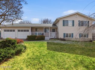 1490 N Glasgow Dr, Post Falls, ID 83854