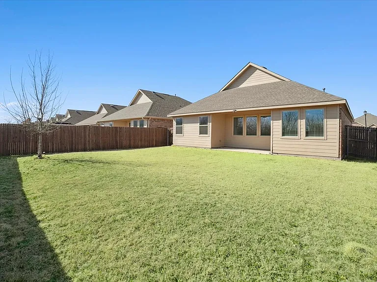 846 Sitwell Dr — Photo 23