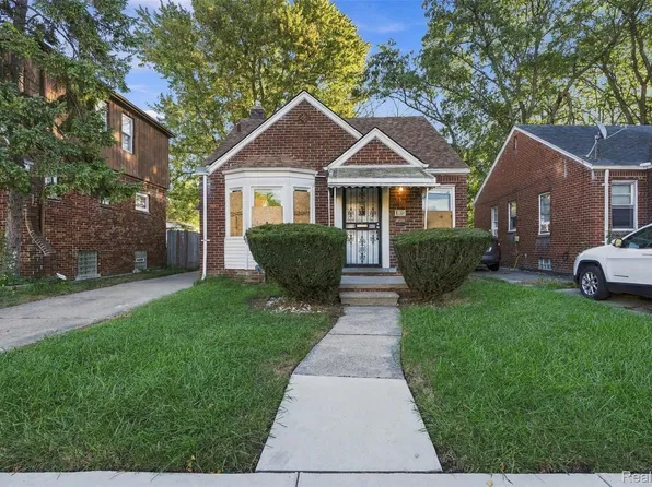 6164 Oldtown St, Detroit, MI 48224