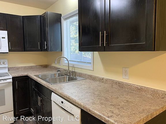 2nd image of 501 7th Ave E APT 1