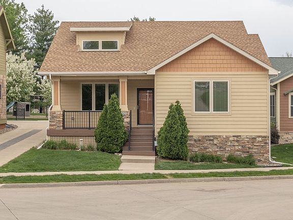 3rd image of 8505 Long Meadow Ln