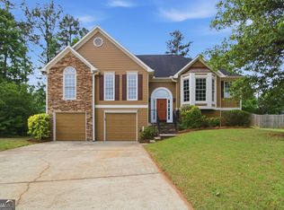 149 Valleyside Dr S, Dallas, GA 30157