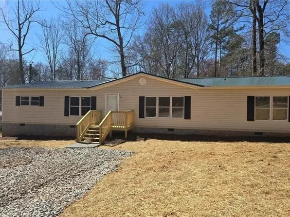 465 Redwood Dr, Dawsonville, GA 30534