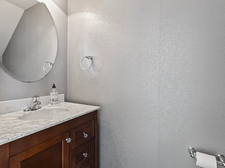 12683 White Chapel Cir — Photo 29