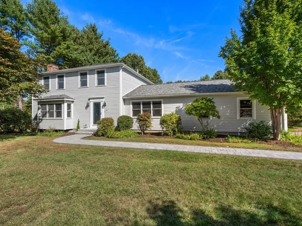 115 Victoria Rd, Sudbury, MA 01776