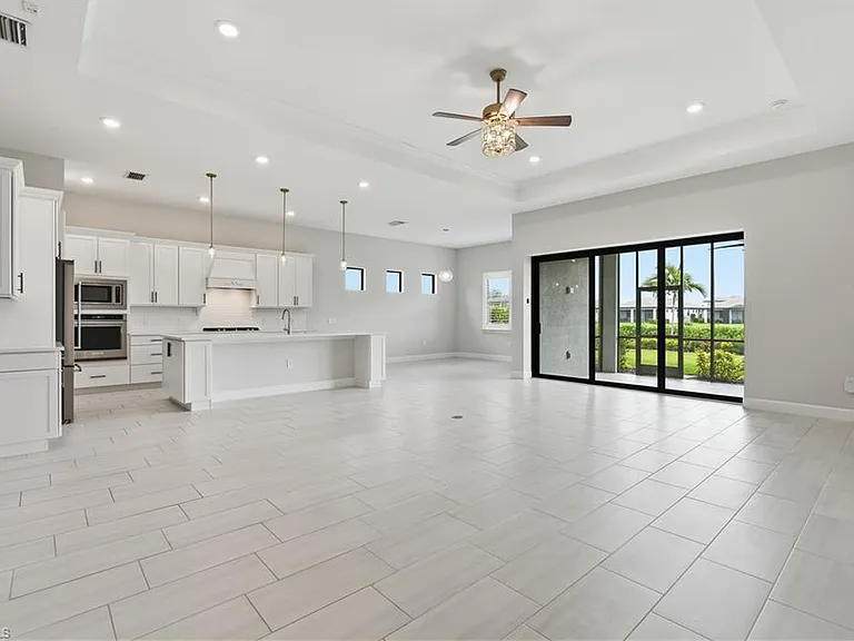 1848 Terreno Blvd — Photo 2