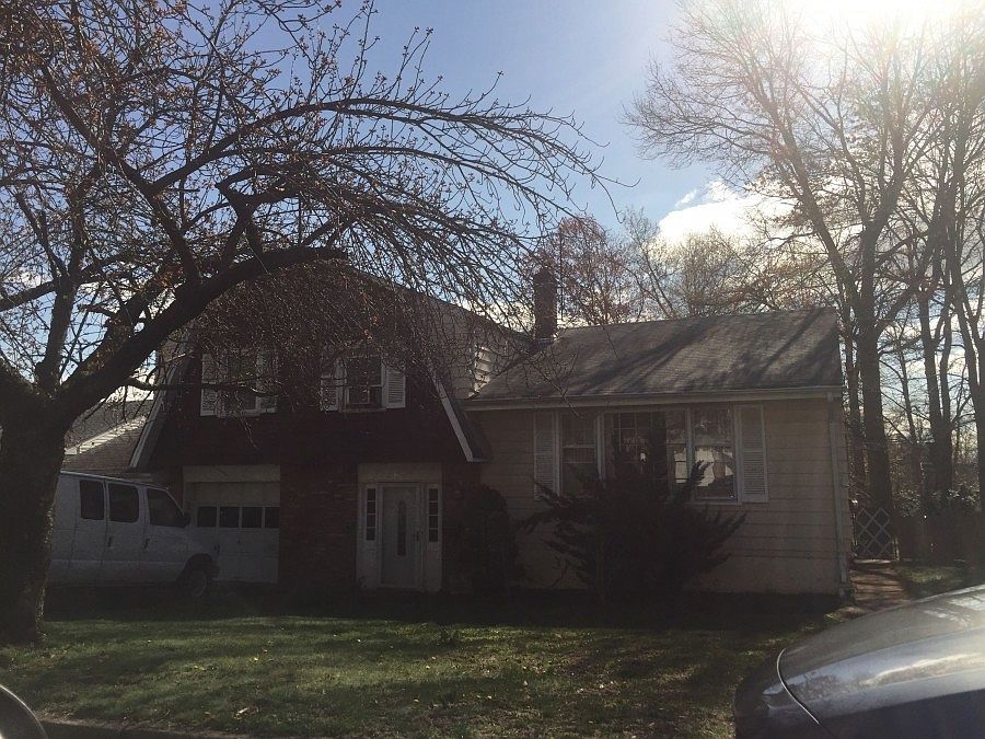 1st image of 73 Mountain Ave