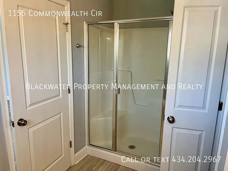 1155 Commonwealth Cir — Photo 7
