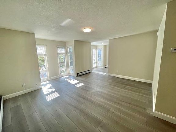 5th image of 1625 Leavenworth St APT 102