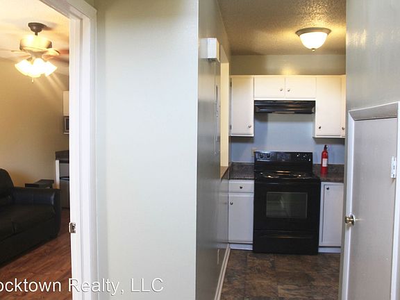 2nd image of 1343 Bradley Dr