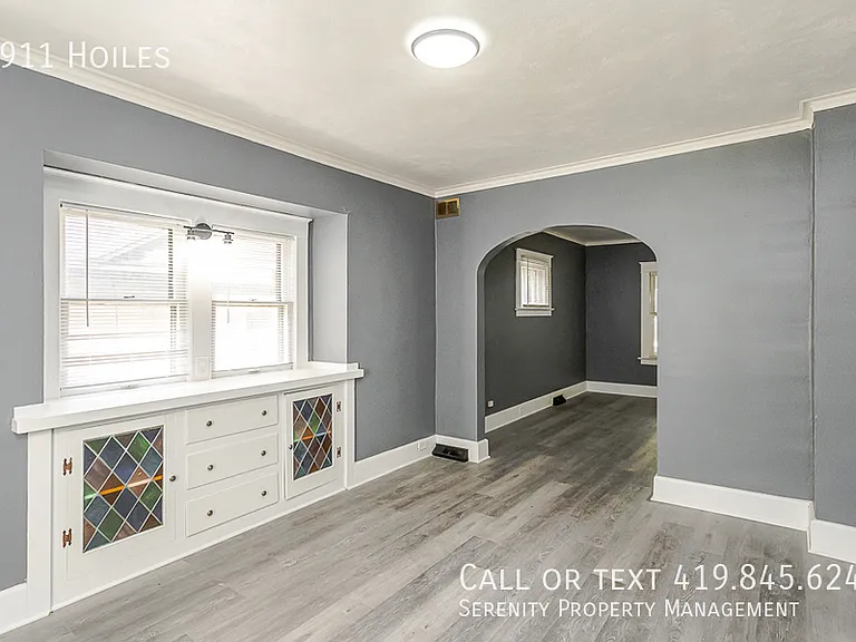 3911 Hoiles Ave — Photo 5