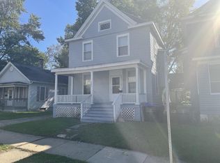 703 E Market St, Bloomington, IL
