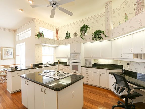 5th image of 12751 Allendale Cir