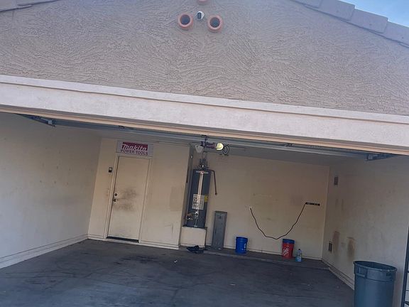 4th image of 15057 W Cottonwood St