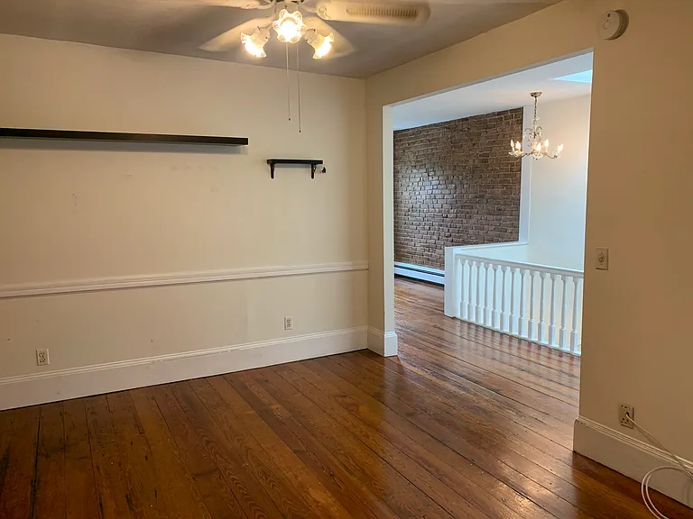 10 Mead St #3 — Photo 4