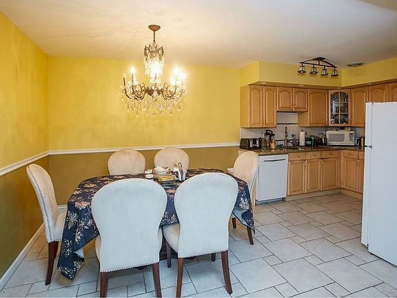 5th image of 6204 Mount Olivet Cres
