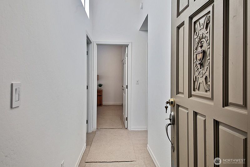 4th image of 816 Old Beach Road #203