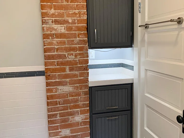 1st Floor Bathroom