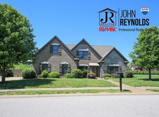 3071 Creek Branch Cv, Owensboro, KY 42303