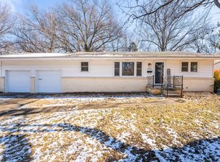 1924 S Newton Ave, Springfield, MO 65807