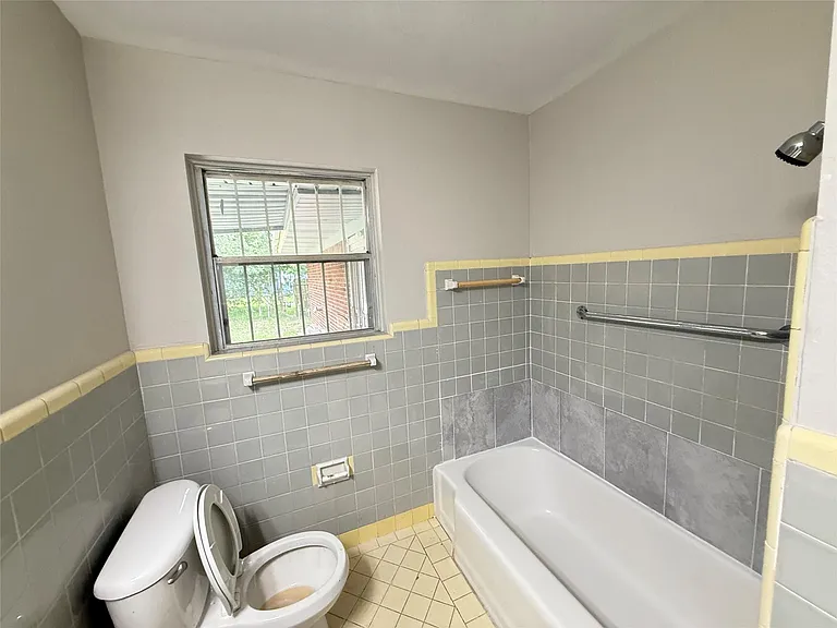 1434 Marleen St — Photo 23