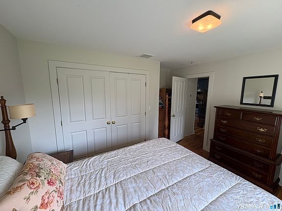 5th image of 9 Sunset Beach Rd #B