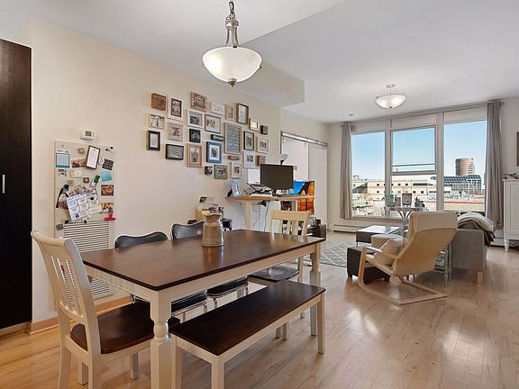 5th image of 215 10th Ave S Unit 437
