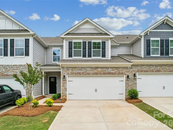 4398 Bronze Blvd, Sherrills Ford, NC 28673