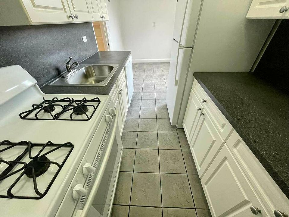 1st image of 172-90 Highland Ave #6NN
