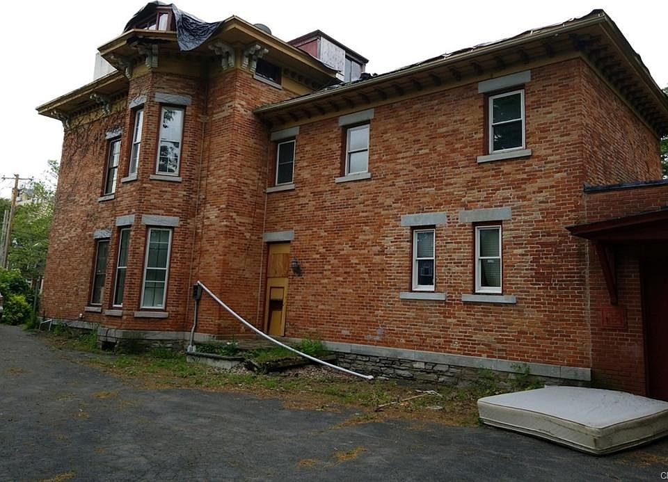 217 Highland Ave, Syracuse, NY 13203 Zillow