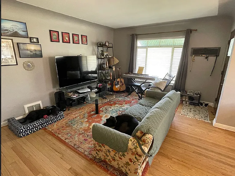 2021 Olive St — Photo 17