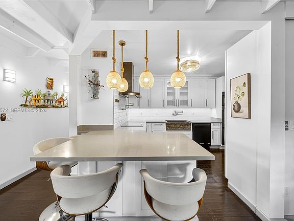 5th image of 1601 S Ocean Dr APT 106