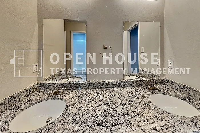 1515 Mission Ridge Trl — Photo 18