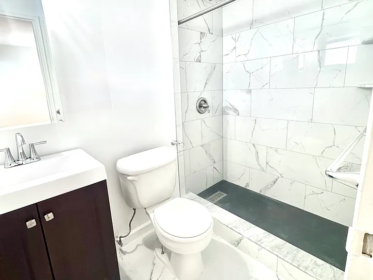24 Sheldon Pl — Photo 9