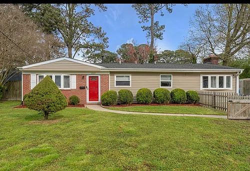 212 Paladin Dr Photo 1