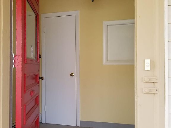 2nd image of 85 Beechwood Ave Ofc #