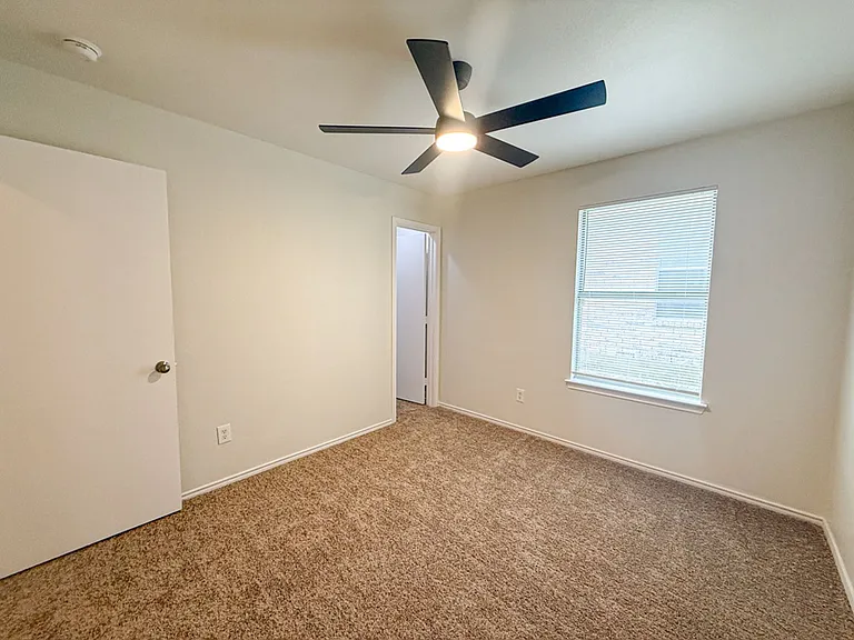 3129 Appaloosa Dr — Photo 17