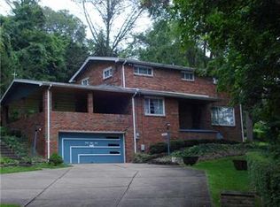 3840 Cloverlea St, Pittsburgh, PA