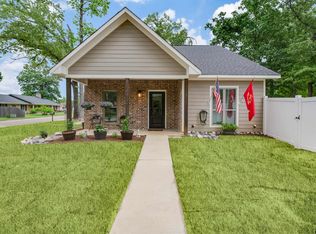 800 Francis St, Hawkins, TX 75765